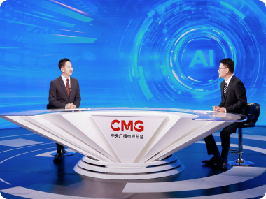 央视总台CCTV-12《两会在线》专题访谈